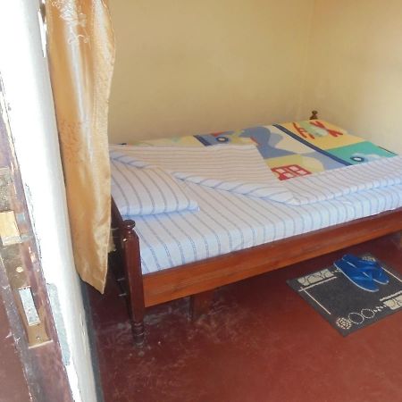 Cyangugu Gloria Motel מראה חיצוני תמונה