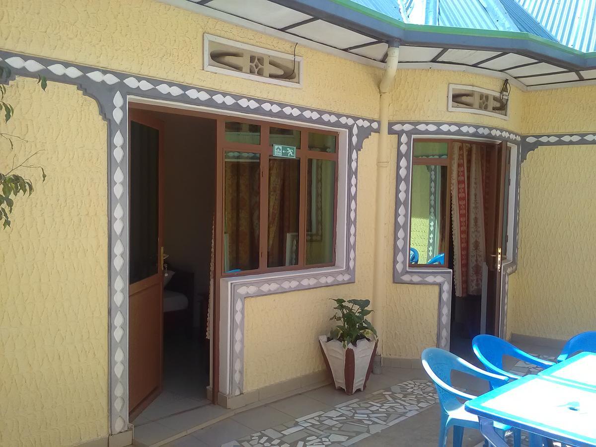 Cyangugu Gloria Motel מראה חיצוני תמונה
