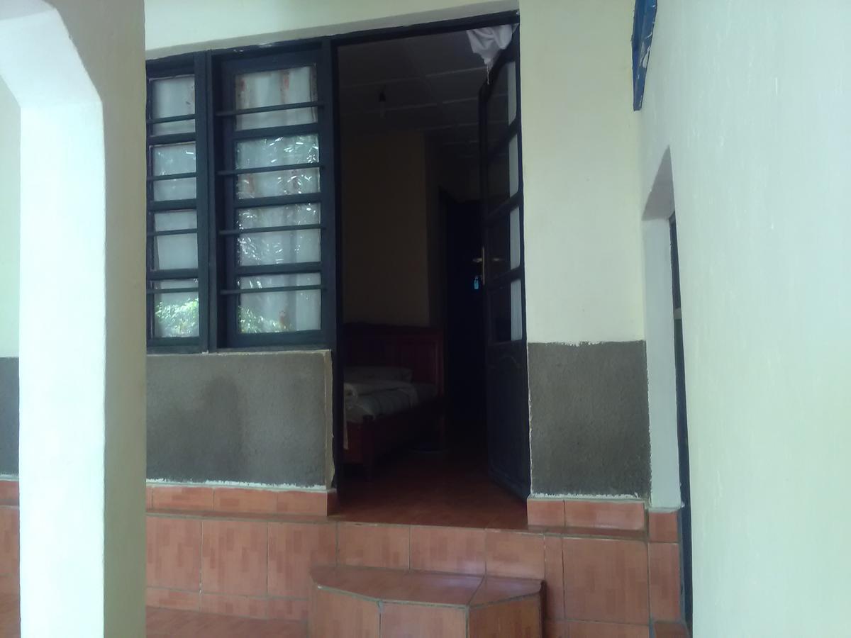 Cyangugu Gloria Motel מראה חיצוני תמונה