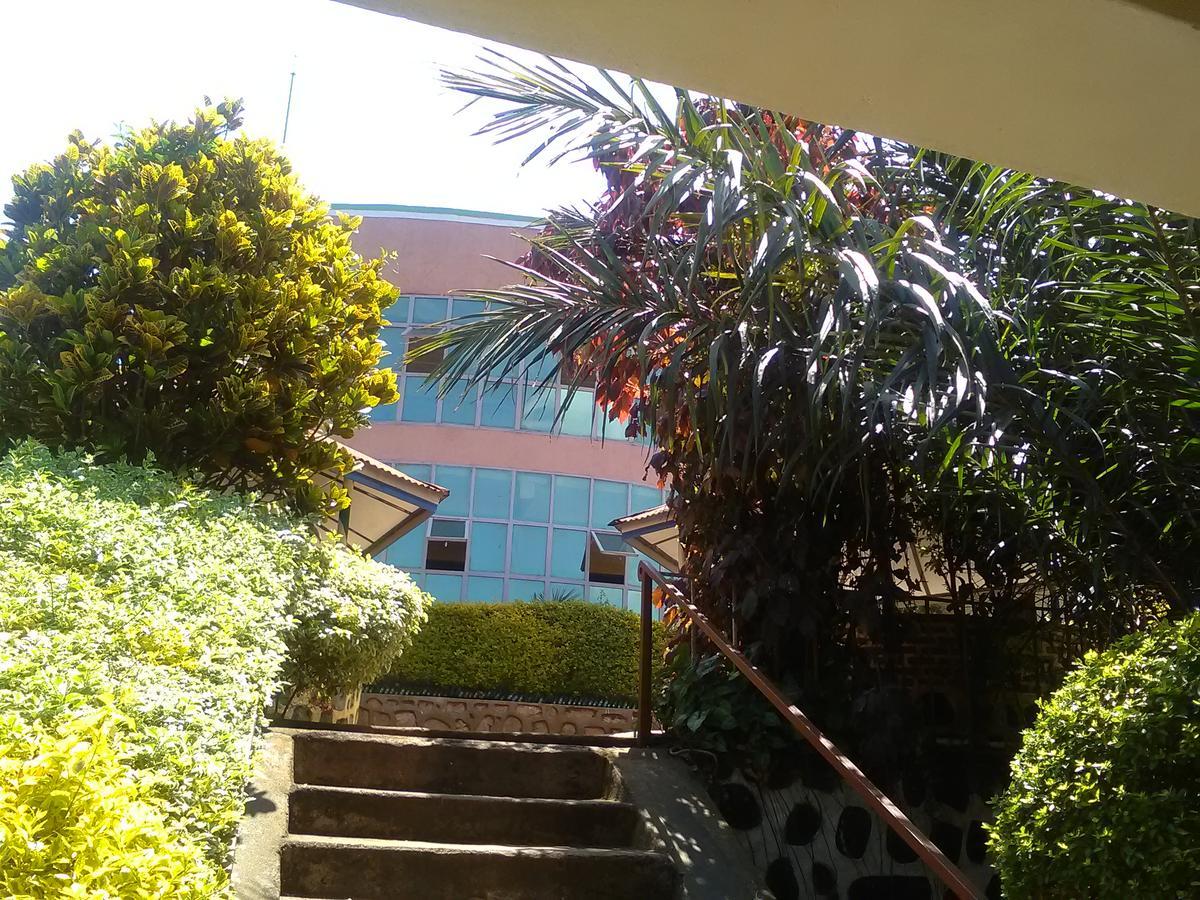 Cyangugu Gloria Motel מראה חיצוני תמונה